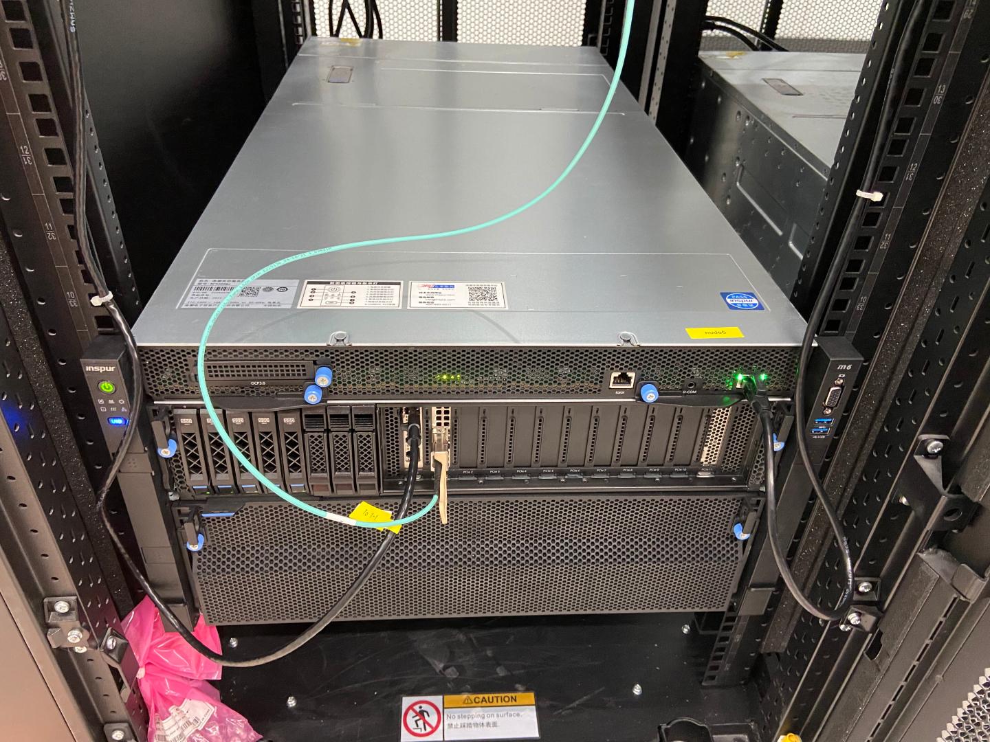 GPU服务器- 仪器详情