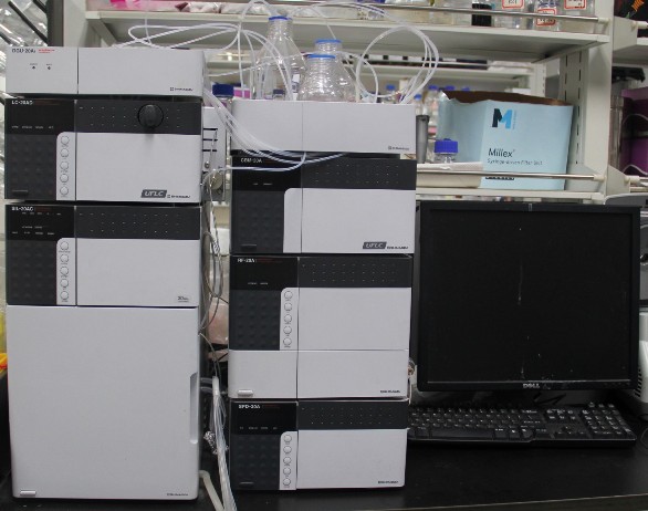 高效液相色谱仪